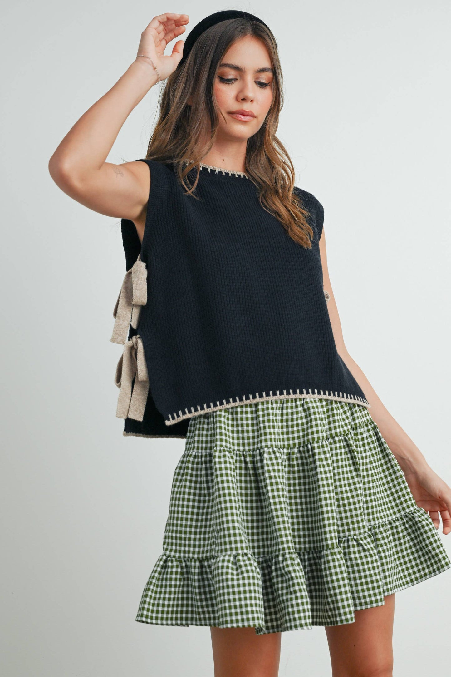 Mock Neck Sleeveless Sweater
