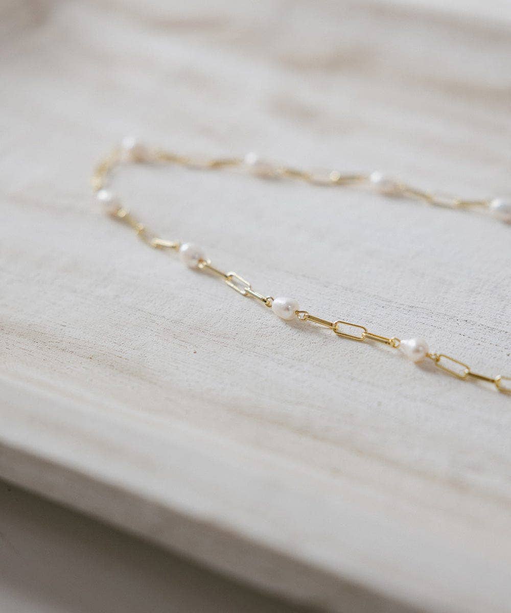 Pearl Paperclip Chain Band