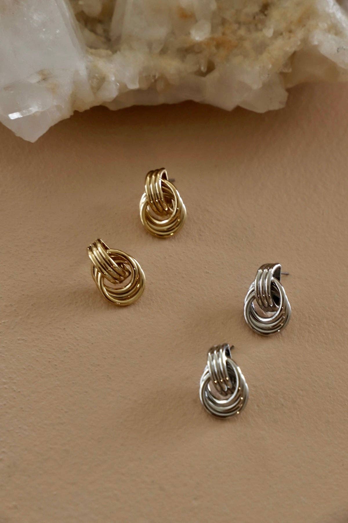 Knot studs