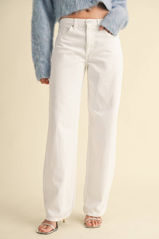 Relaxed straight white jeans