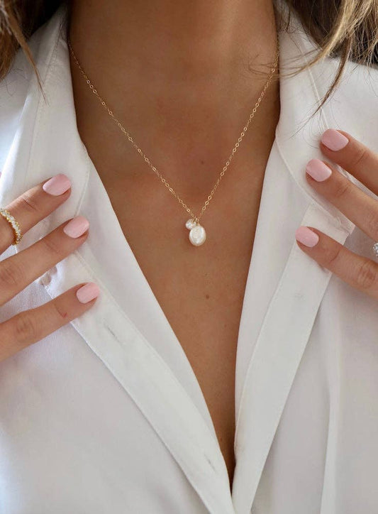 Double pearl drop necklace