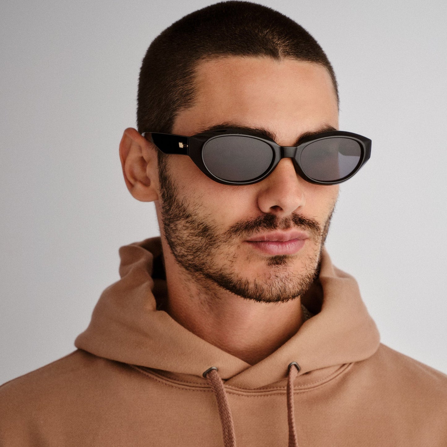 Le bijou - Le specs