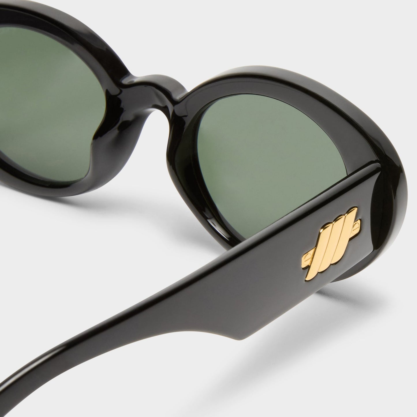 Nouveau vie - Le specs