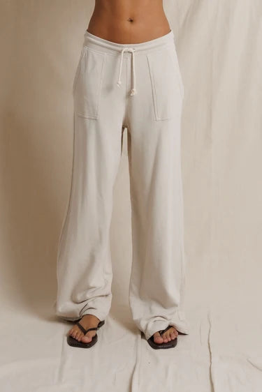 Noa | French Terry Sweatpants | Perfect White Tee
